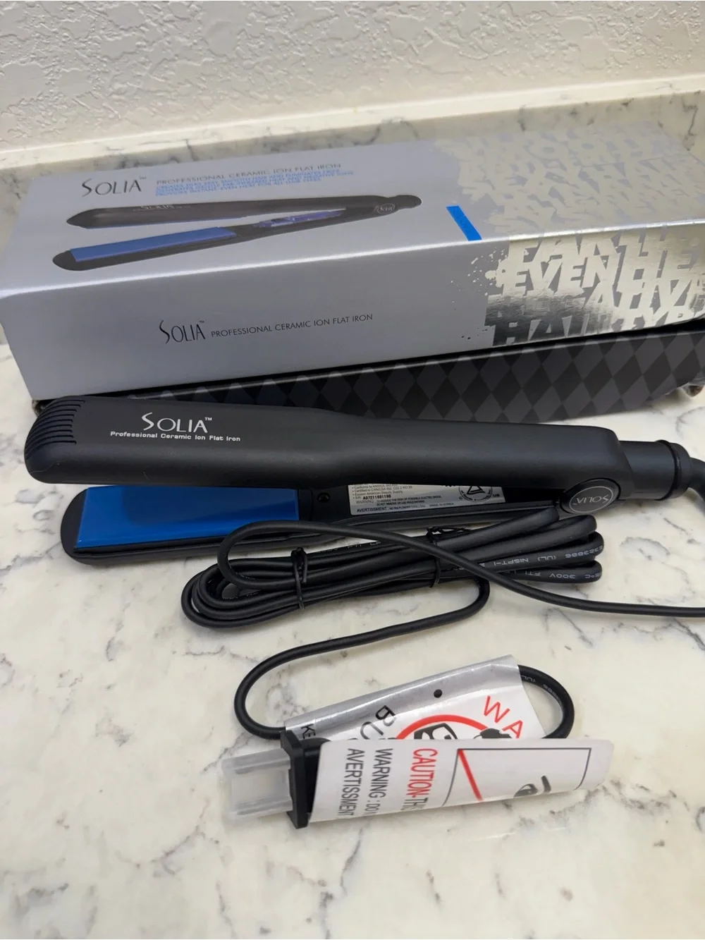 Solia ST114 Professional Ceramic Ion Flat Iron 1.25” Made in Korea Open Box